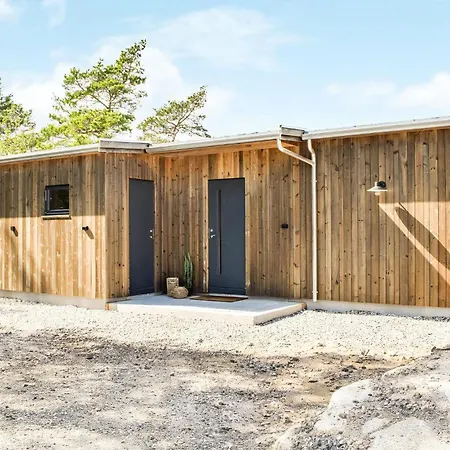 With Panoramic View Of Sandnesfjorden Feriehus